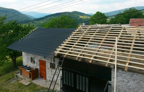 Hrabičov - strecha počas konštrukcie